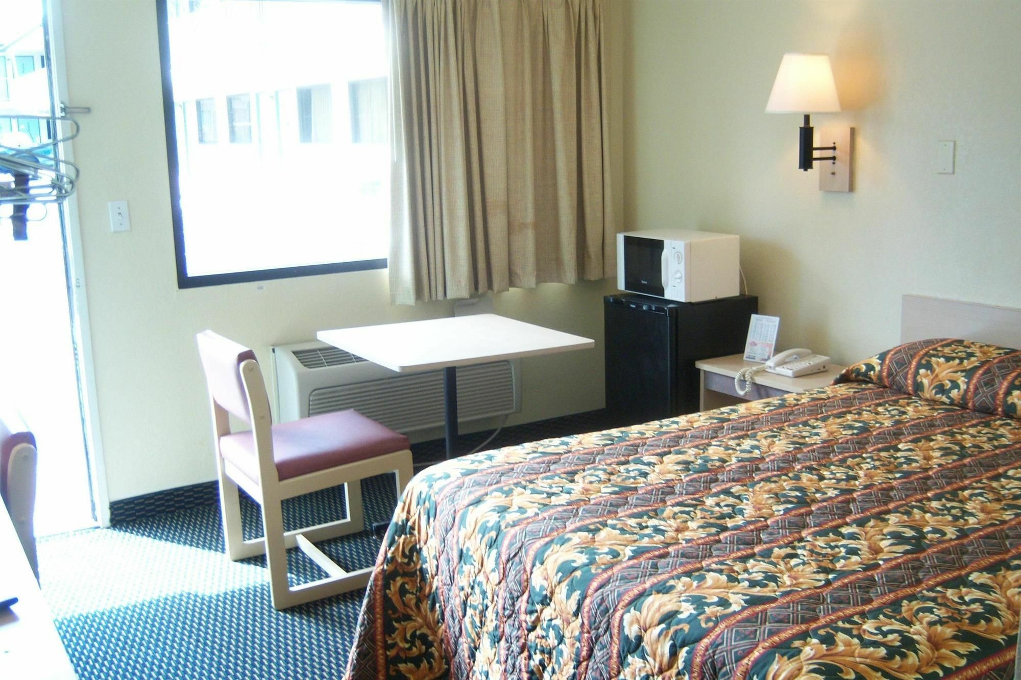 Americas Best Value Inn & Suites Macon Luaran gambar